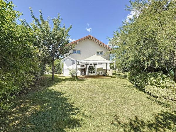 Maison individuelle 5 pièces avec jardin