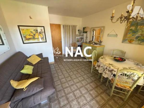 Charmant studio avec coin nuit de 27m² à vendre avec cave et parking