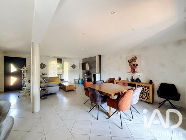 Maison à vendre 6 pièces 162 m² Saint-Affrique