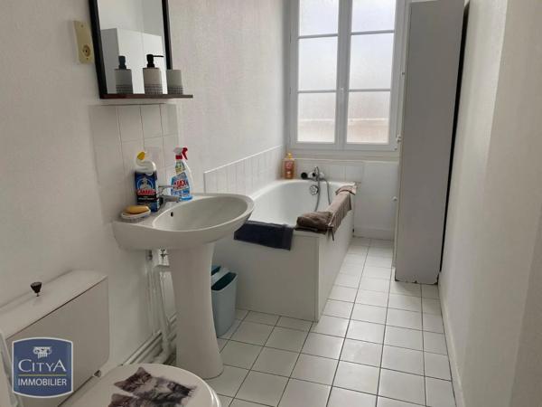 Appartement à louer 1 pièce 23.97m² Trouville-sur-Mer (14360)