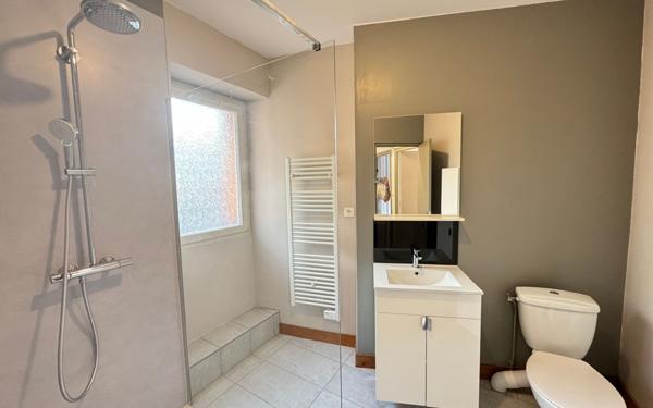 Maison à louer    4 pièces • 85 m2 Saint-Léonard-de-Noblat