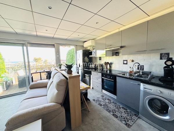 Investisseurs ou 1er achat : studio terrasse en dernier étage