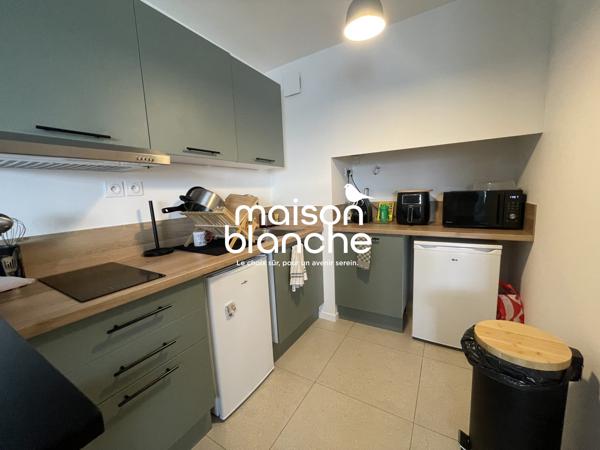BDX BASTIDE Grand Appartement Type 1 avec parking couvert