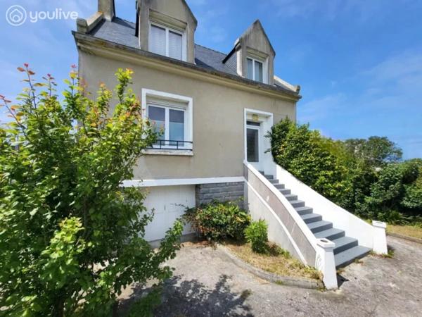 Maison en pierre rénovée à Lilia-Plouguerneau – charme, confort et authenticité