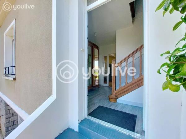 Maison en pierre rénovée à Lilia-Plouguerneau – charme, confort et authenticité