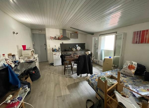 Immeuble à vendre    4 pièces •  Mont-de-Marsan