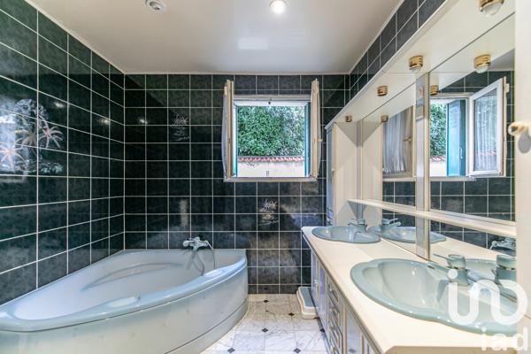 Maison à vendre 5 pièces 114 m² Fontenay-sous-Bois