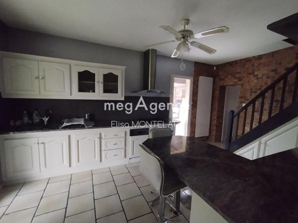 Maison à LES EGLISOTTES-ET-CHALAURES, 33230 - 8 pièces 225m²