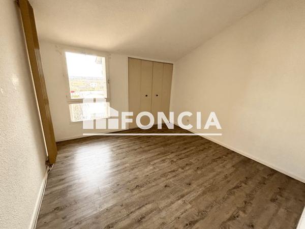 Location Appartement 4 pièces 89.36 m² - PASSAGE DE L'AMIRAL Bourg-les-valence 26500