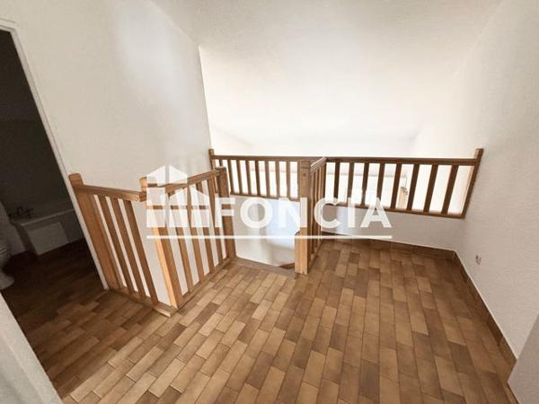 Location Appartement 4 pièces 89.36 m² - PASSAGE DE L'AMIRAL Bourg-les-valence 26500