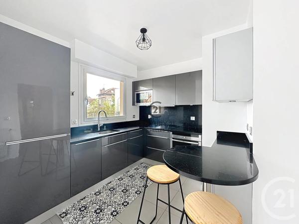 Appartement F4 à vendre  4 pièces - 81,50 m 2   GAGNY  - 93