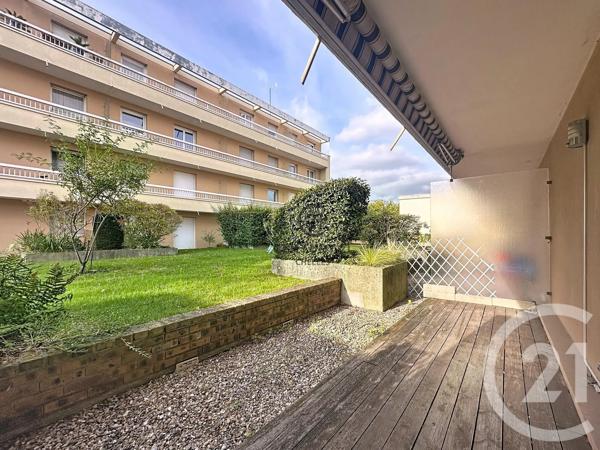 Appartement F4 à vendre  4 pièces - 81,50 m 2   GAGNY  - 93