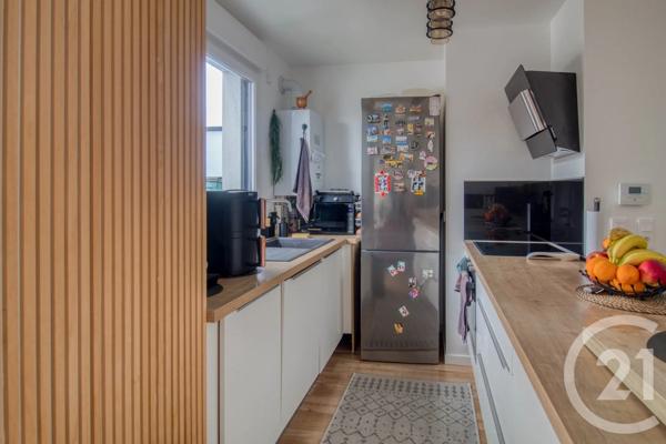 Appartement F4 à vendre  4 pièces - 74,19 m 2   MONTMORENCY  - 95