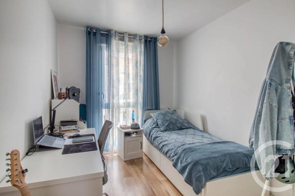 Appartement F4 à vendre  4 pièces - 74,19 m 2   MONTMORENCY  - 95
