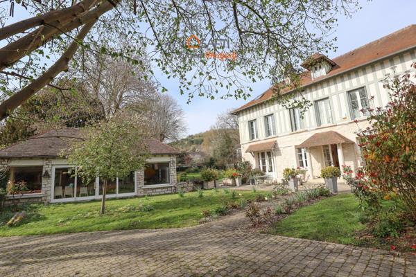 Vernonnet - Propriété 1800 - 4000 m² - Piscine - Dépendance - Garage