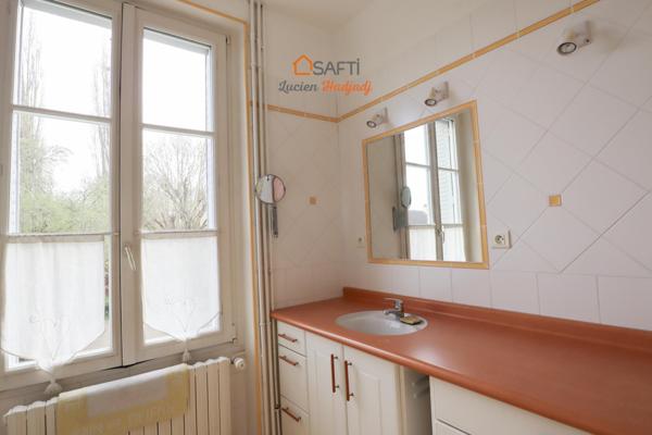 Vernonnet - Propriété 1800 - 4000 m² - Piscine - Dépendance - Garage