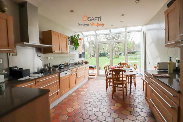 Vernonnet - Propriété 1800 - 4000 m² - Piscine - Dépendance - Garage