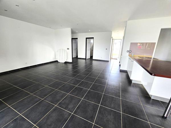 Maison Le Lamentin 4 pièce(s) 125.94 m2