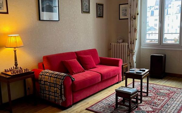 Appartement à louer    3 pièces • 75 m2 Pau