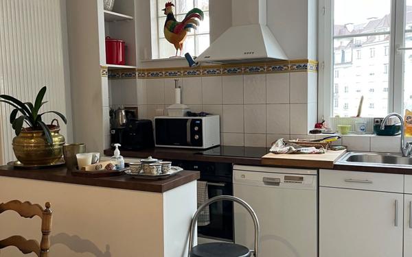 Appartement à louer    3 pièces • 75 m2 Pau
