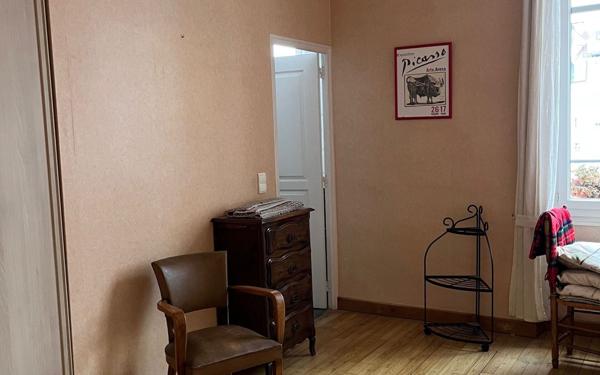 Appartement à louer    3 pièces • 75 m2 Pau