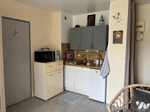 Cabourg, à proximité du nouveau Casino,  appartement F2 vendu loué.