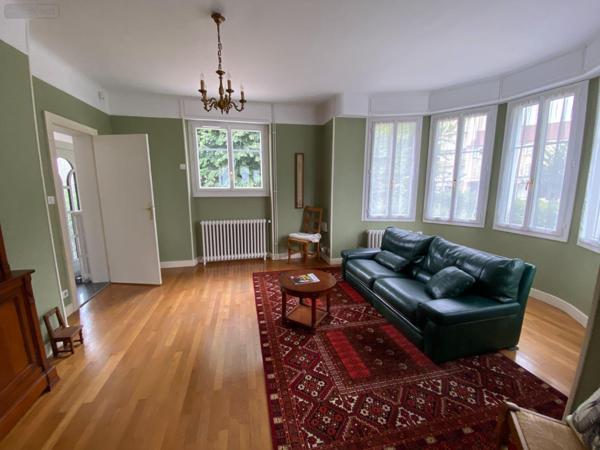 Maison de ville à vendre à Vesoul en Haute-Saône (70000), ref : 70003-117