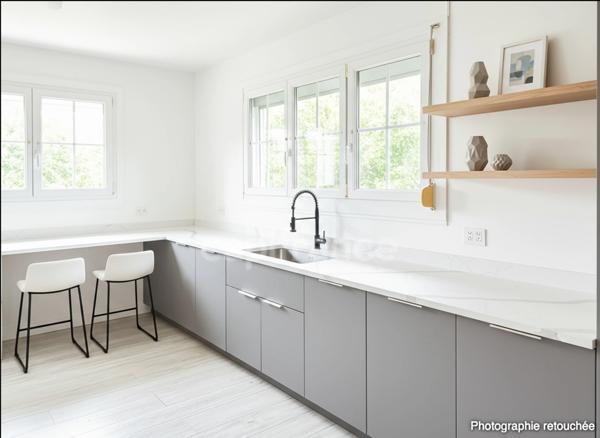 À VENDRE - CUCQ - MAISON INDIVIDUELLE SEMI PLAIN-PIED 142 M2 - 6 PIÈCES - SOUS SOL - JARDIN CLOS