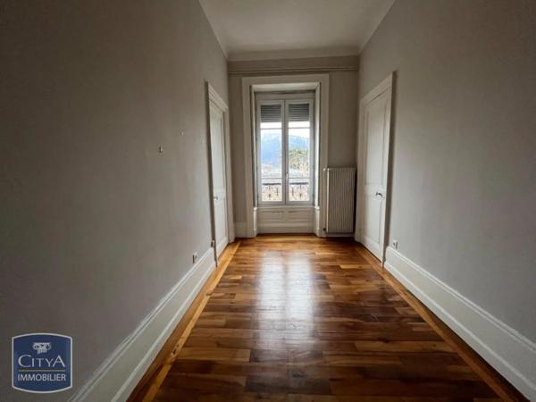 Appartement à louer 5 pièces 144.89m² Grenoble (38000)
