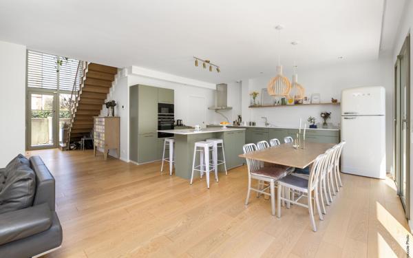 Maison à vendre    6 pièces • 197 m2 Toulouse