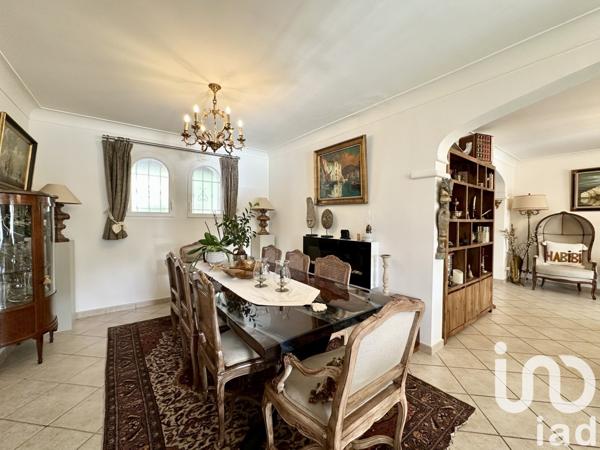 Maison 6 pièces de 175 m² à Fréjus (83370)