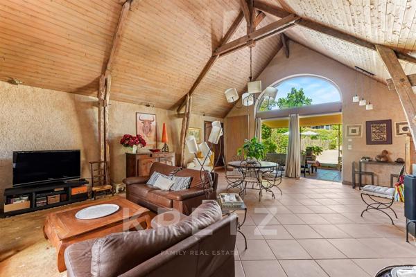 Elégante Propriété familiale avec piscine