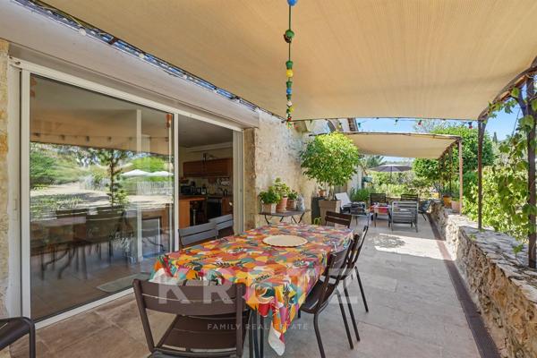 Elégante Propriété familiale avec piscine