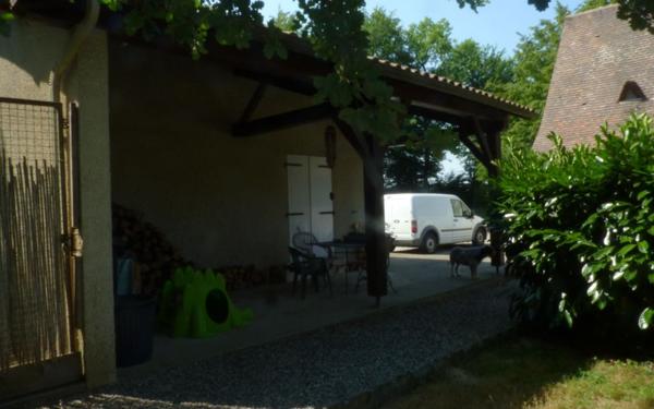 Maison à louer    3 pièces •  Razac-sur-l'Isle