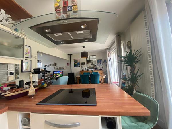 Magnifique maison semi mitoyenne de 125 m 2 à COQUELLES