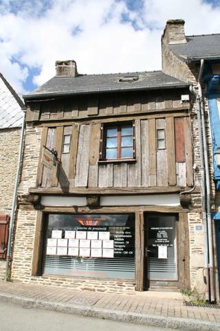 Vente Maison 5 pièces 80 m2 à Josselin