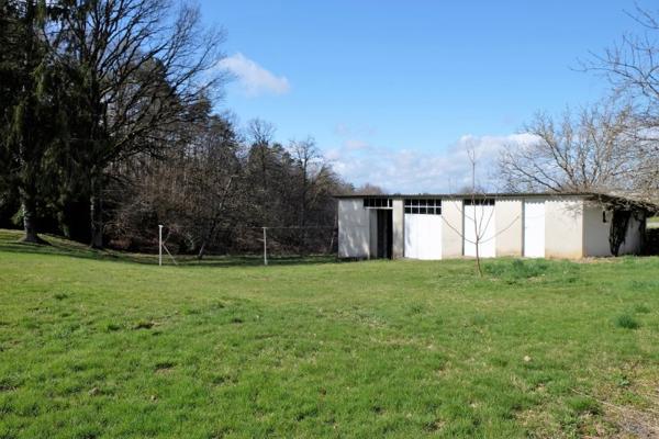 Maison à SAINT-GERMAIN-LES-VERGNES, 19330 - 5 pièces 126m²
