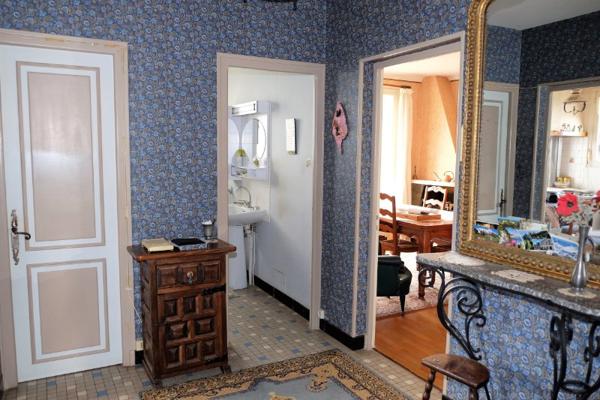 Maison à SAINT-GERMAIN-LES-VERGNES, 19330 - 5 pièces 126m²