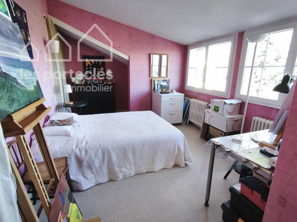 Superbe Maison pour une belle famille - 10 pièces - 4 chambres