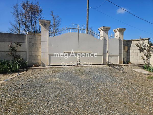 Maison à Montreuil-Bellay, 49260 - 8 pièces 169m²