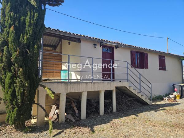 Maison à Montreuil-Bellay, 49260 - 8 pièces 169m²