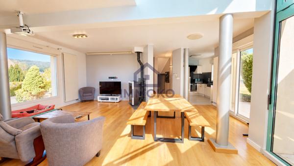 Maison familiale 155 m² – 4 chambres – Piscine – Vétrigne