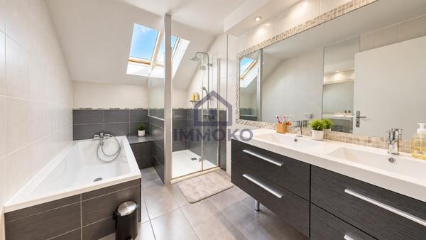 Maison familiale 155 m² – 4 chambres – Piscine – Vétrigne