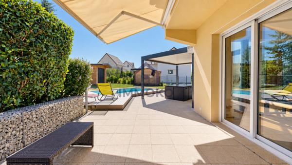 Maison familiale 155 m² – 4 chambres – Piscine – Vétrigne