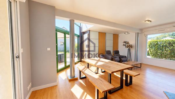 Maison familiale 155 m² – 4 chambres – Piscine – Vétrigne