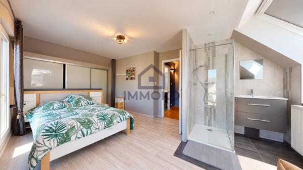 Maison familiale 155 m² – 4 chambres – Piscine – Vétrigne