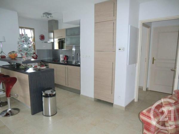 Appartement T4 à vendre  4 pièces - 67,98 m2 LAYE - 05