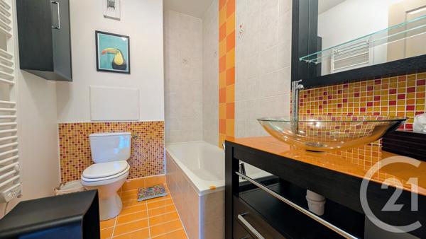 Appartement T4 à vendre  4 pièces - 67,98 m2 LAYE - 05