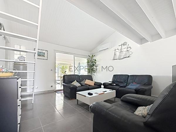 PALAVAS LES FLOTS, COUP DE CŒUR – RIVE DROITE – MAISON DE PLAIN-PIED AVEC VUE IMPRENABLE SUR LES ÉTANGS