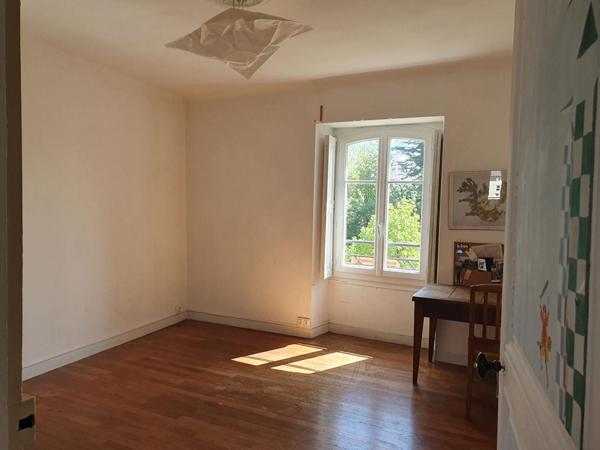 Nantes Centre-Vue Erdre - Beau Duplex familial avec extérieur et stationnement